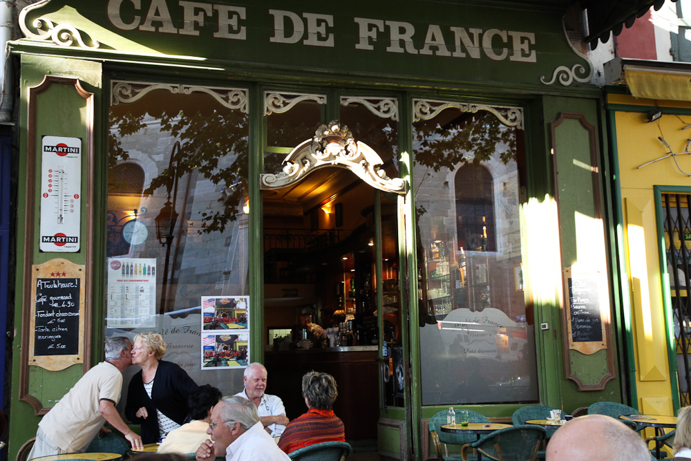 Café de France, Nicola Bramigk