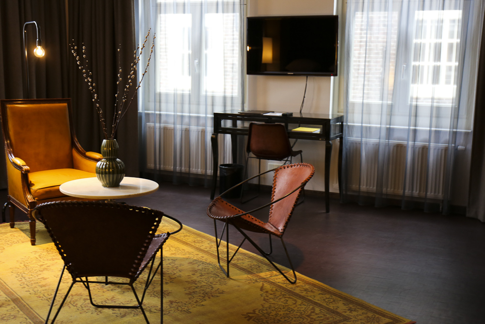 Hotel V Nesplein, Nicola Bramigk