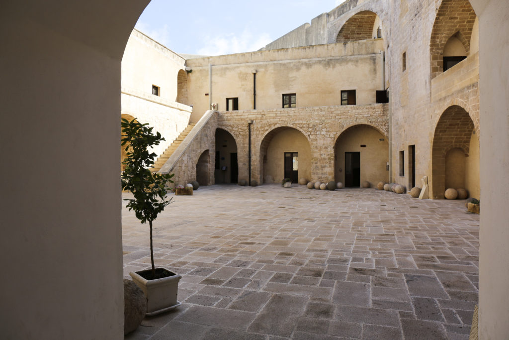 Castello Aragonese, Nicola Bramigk