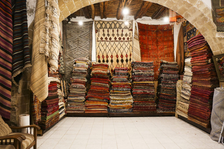 Bazar Mehdi, Nicola Bramigk