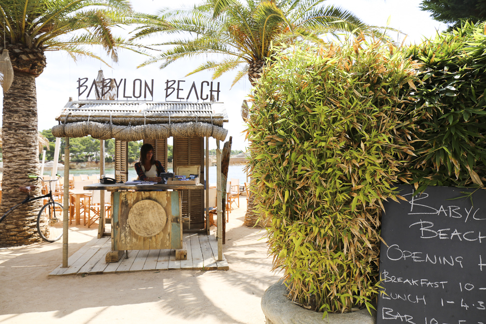 Babylon Beach Bar, Bicola Bramigk