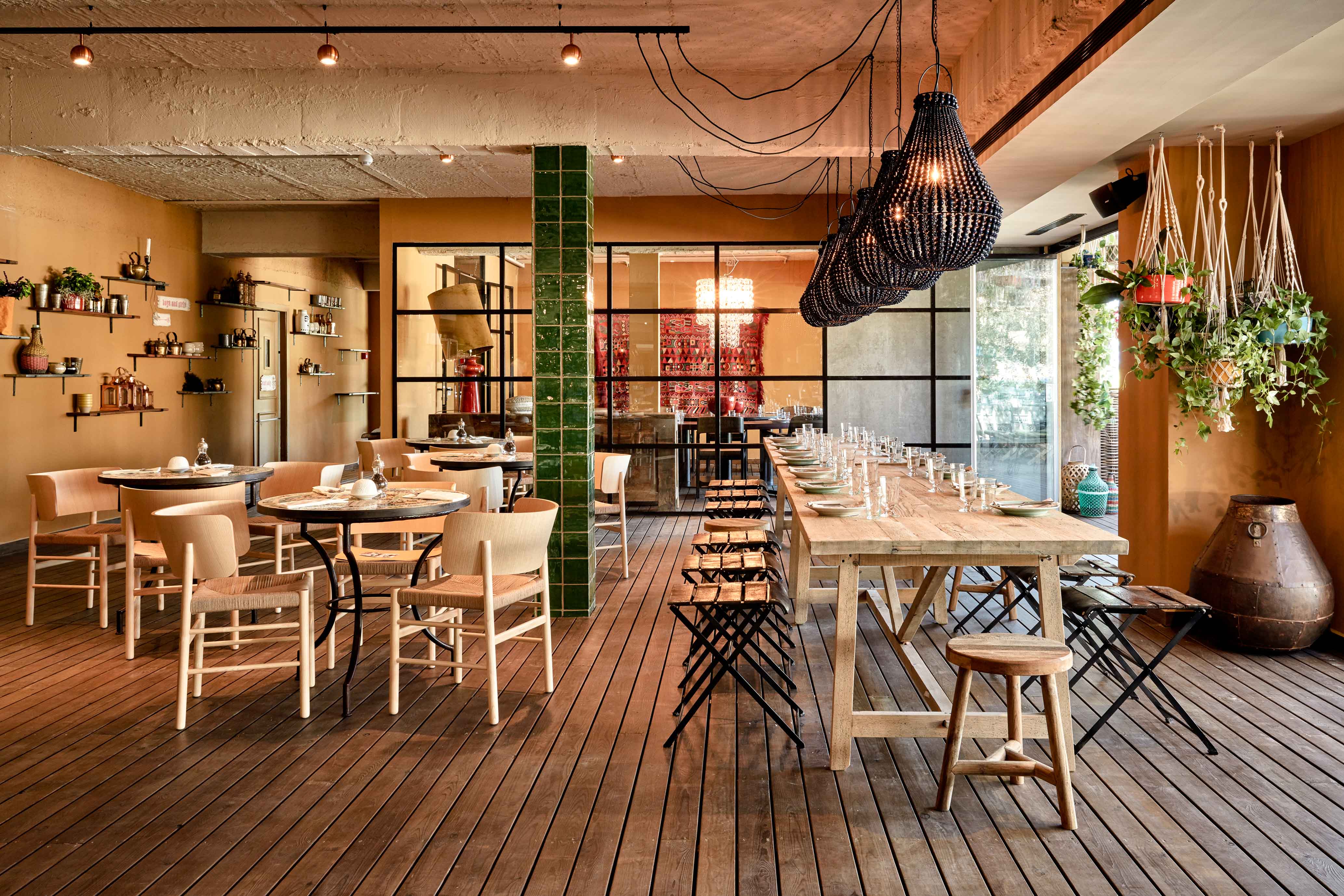 Bikini Island & Mountain Resort • Smart Travelling