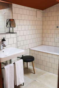 Bussy Baby Hotel, Nicola Bramigk