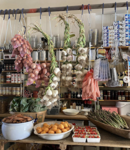 Leila's Shop