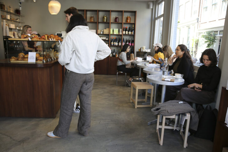 SAINT - JEAN Deli, Nicola Bramigk