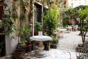 Casa Flora